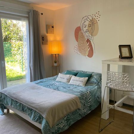 Le Jardin De Broceliande Apartment โปลแอร์เมล ภายนอก รูปภาพ