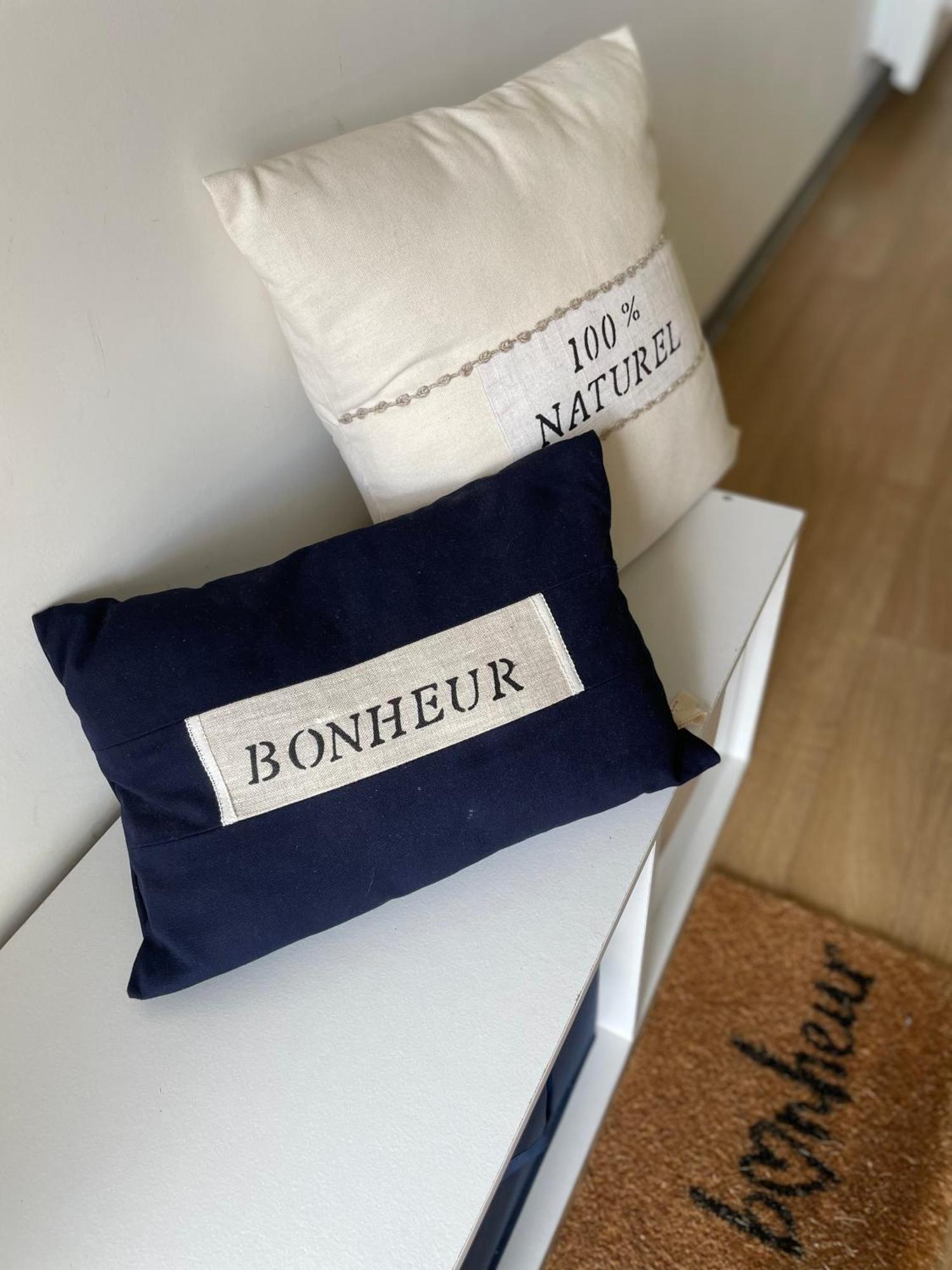 Le Jardin De Broceliande Apartment โปลแอร์เมล ภายนอก รูปภาพ